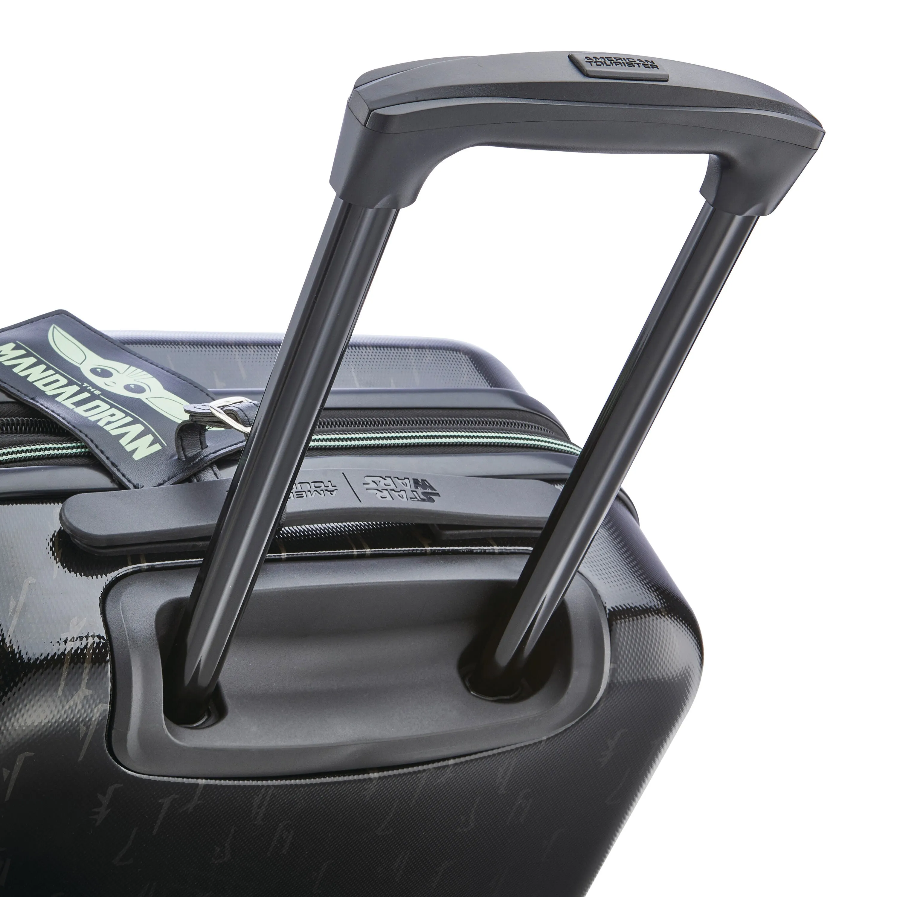 American Tourister 21" SPINNER - STAR WARS THE CHILD