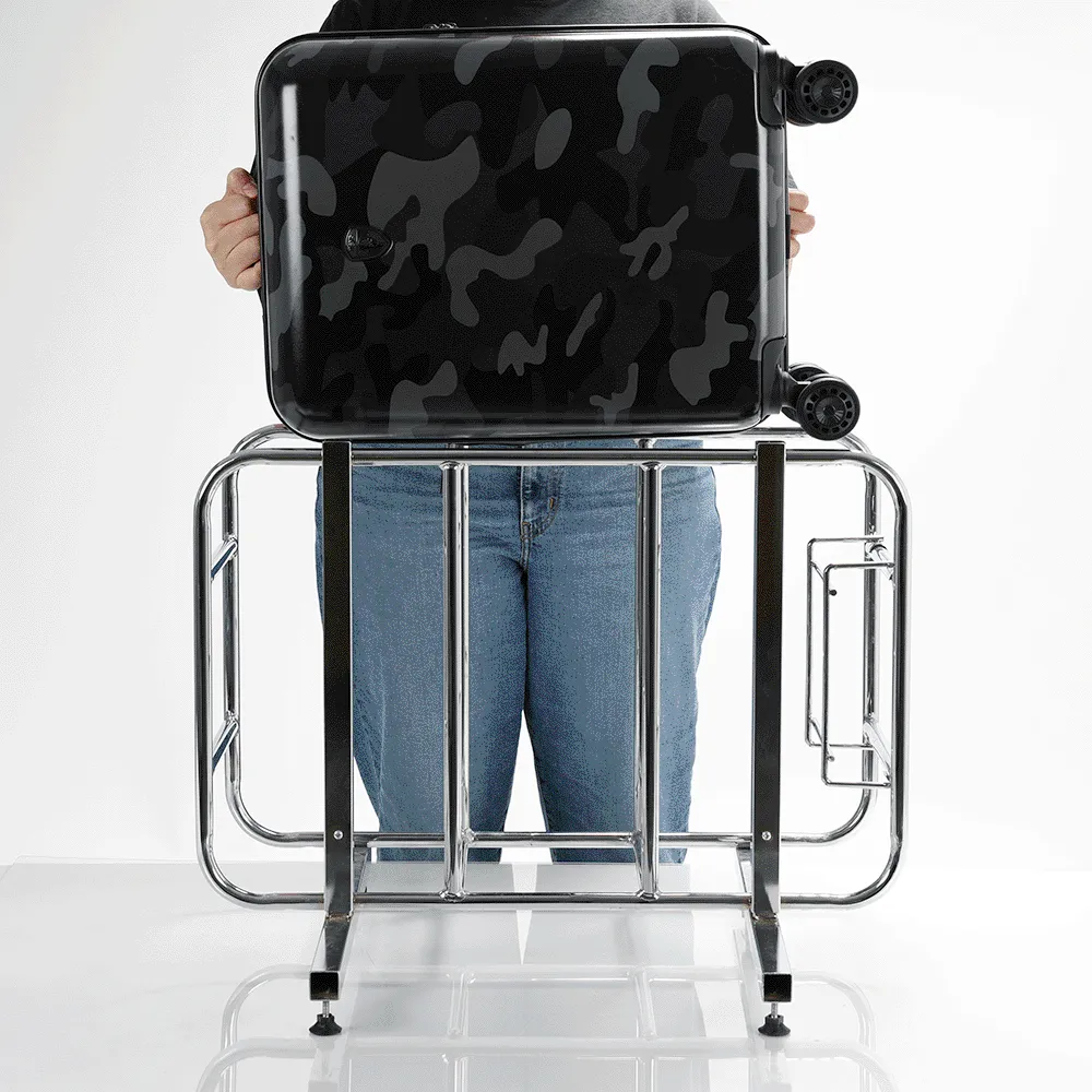 Black Camo 21 Inch Fashion Spinner® Carry-on Luggage