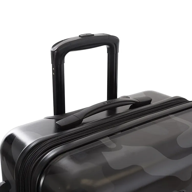 Black Camo 21 Inch Fashion Spinner® Carry-on Luggage