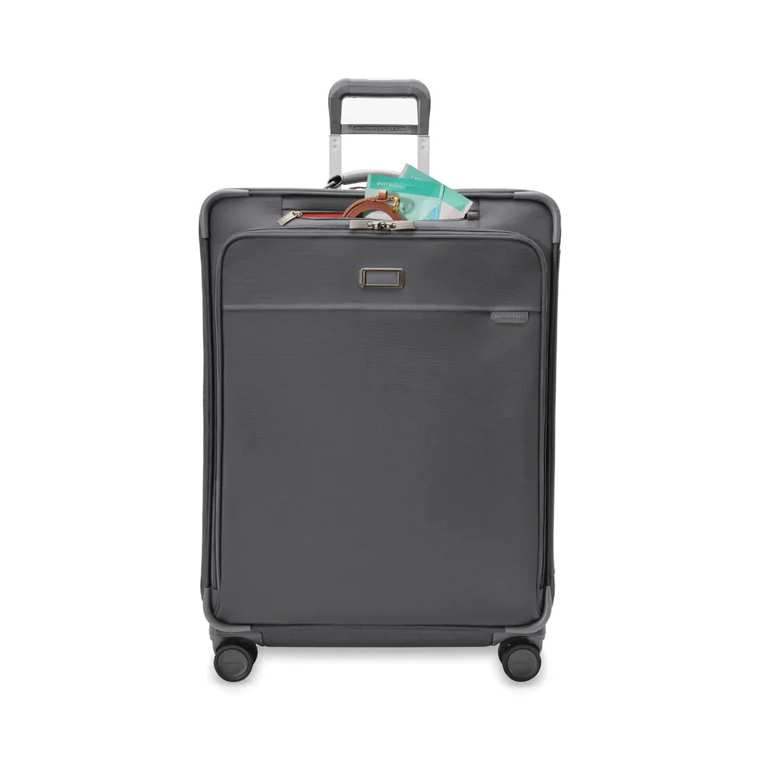 Briggs & Riley Baseline Large Expandable Spinner