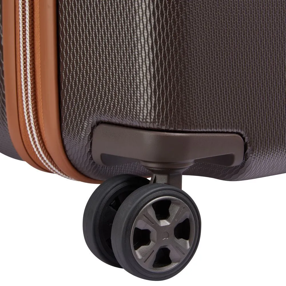 Delsey Chatalet Air 2.0 24" Spinner Upright