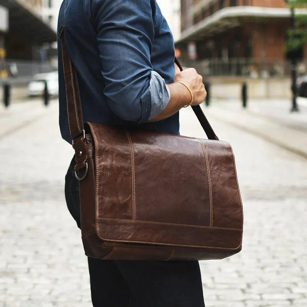 Jack Georges Voyager Full Size Messenger Bag Black