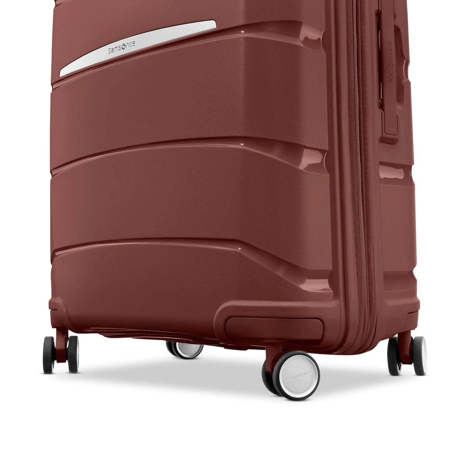 Outline Pro Spinner Carry-On