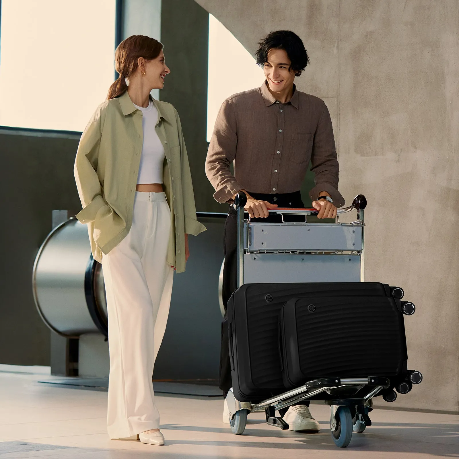 SMOOTH 20”Carry On Luggage 24”/28” Check In Luggage