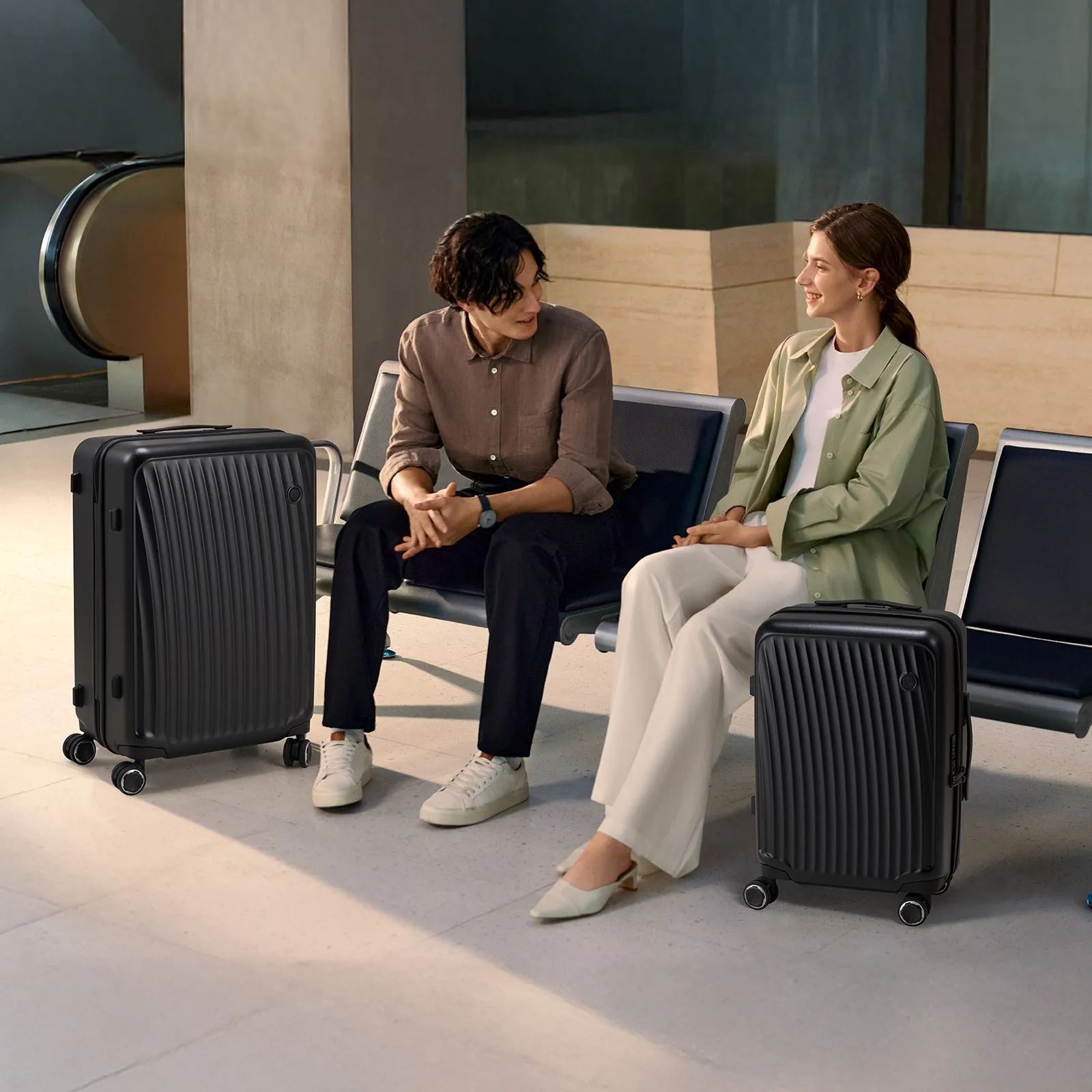 SMOOTH 20”Carry On Luggage 24”/28” Check In Luggage